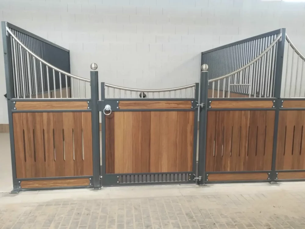 LEWITZER_10 LEWITZER_10