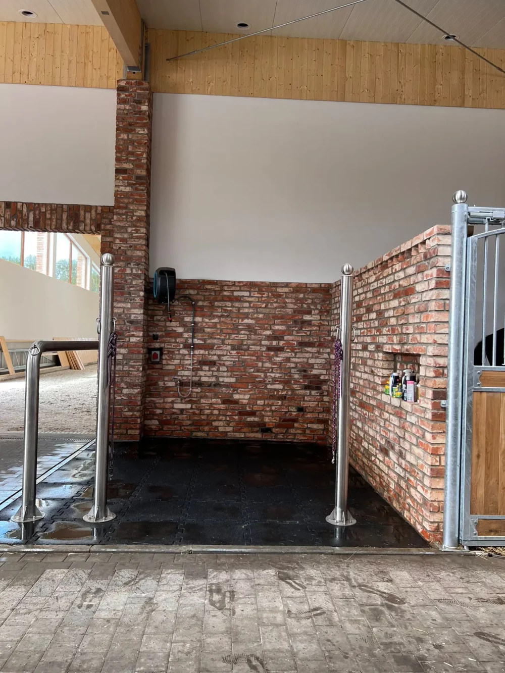 Słup uwiązowy3 Słup uwiązowy3