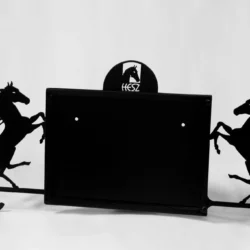 Tabliczka informacyjna z końmi1